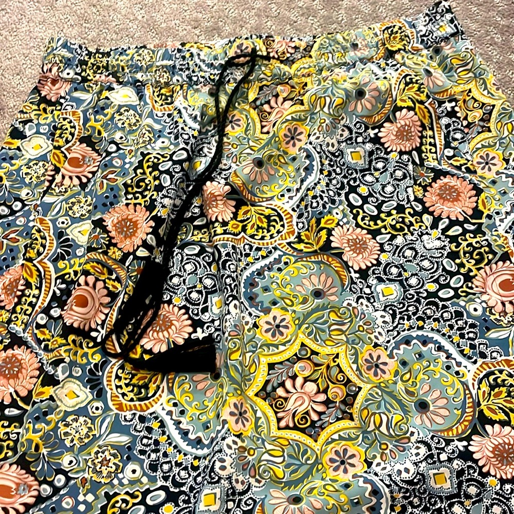 Obsessed loft skirt